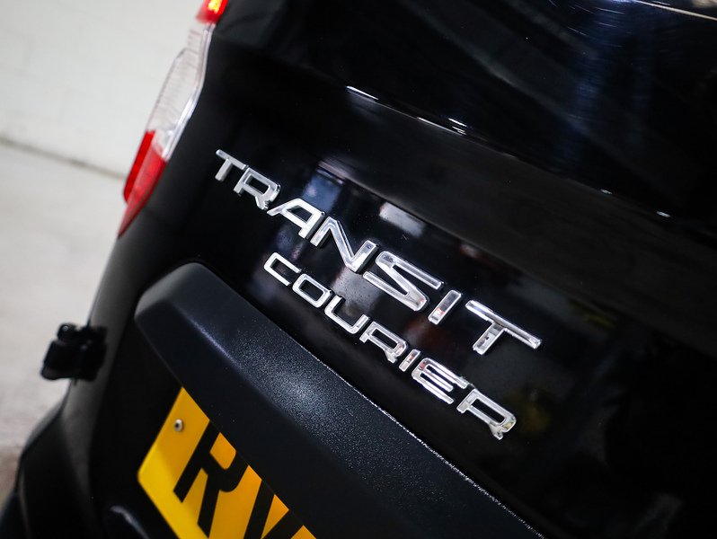 Used Ford Transit Courier 2018 for sale - 76436136: Photo 30