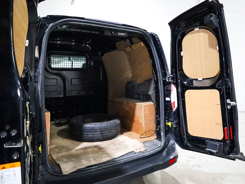 Used Ford Transit Courier 2018 for sale - 76436136: Photo 32