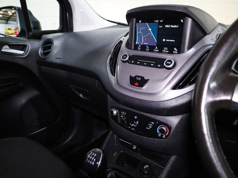 Used Ford Transit Courier 2018 for sale - 76436136: Photo 4