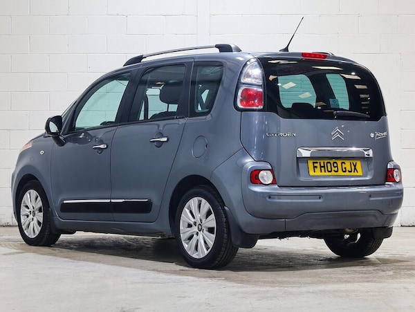 Used Citroen C3 Picasso 2009 for sale - 74025284: Photo 3