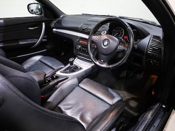 Used BMW 1 Series 2011 for sale - 74949102: Photo
