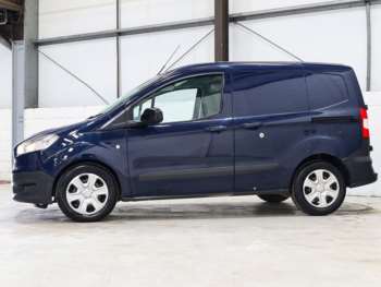 Used Ford Transit Courier 2017 for sale - 74961858: Photo