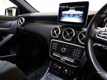 Used Mercedes-Benz A-Class 2017 for sale - 75456977: Photo