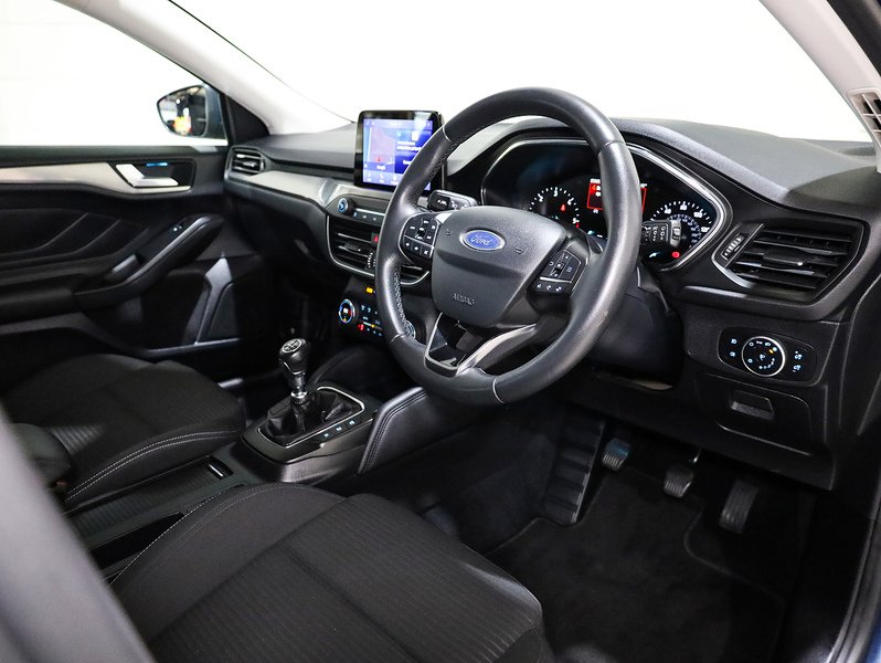 Used Ford Focus 2020 for sale - 77014640: Photo 3