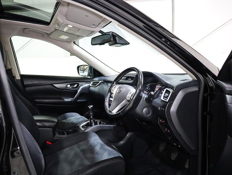 Used Nissan X-Trail 2017 for sale - 76444275: Photo 3