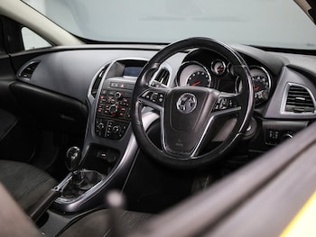 Used Vauxhall Astra GTC 2012 for sale - 79172837: Photo