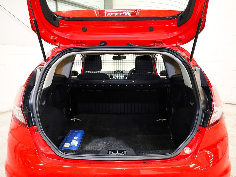 Vehicle 29