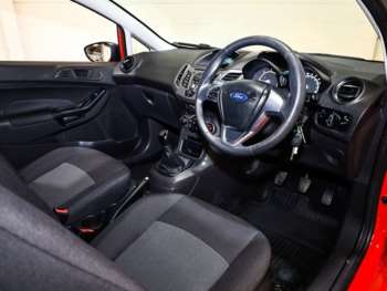 Used Ford Fiesta Van 2017 for sale - 74829772: Photo