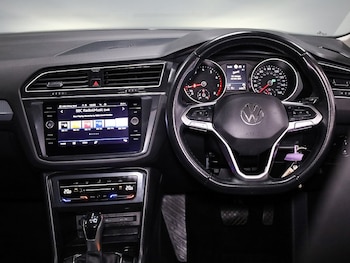 Used Volkswagen Tiguan 2022 for sale - 79400567: Photo