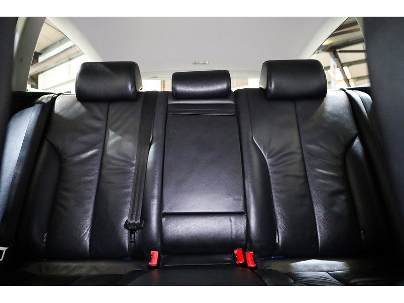 Used Volkswagen Passat 2009 for sale - 76274444: Photo 23