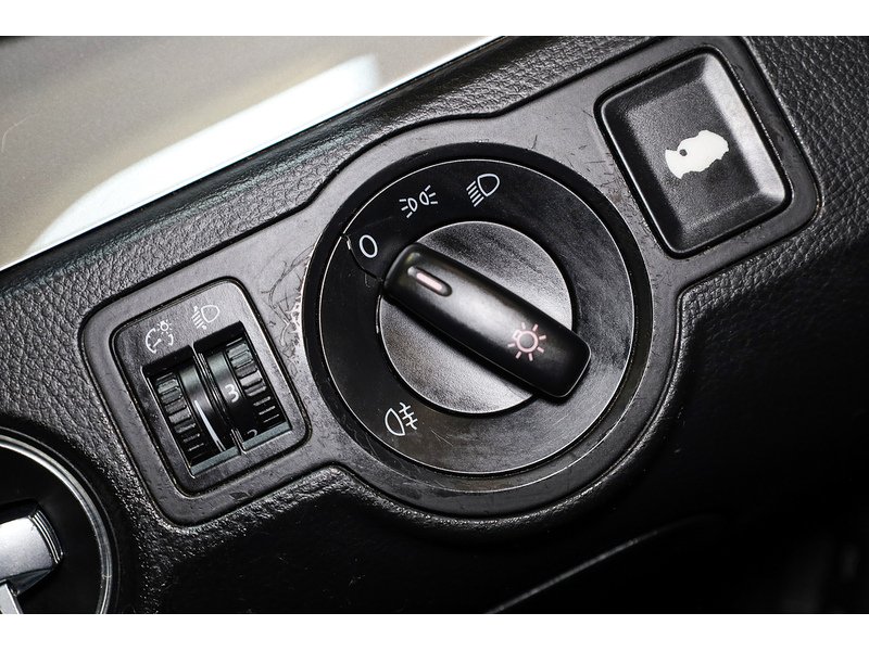 Used Volkswagen Passat 2009 for sale - 76274444: Photo 30