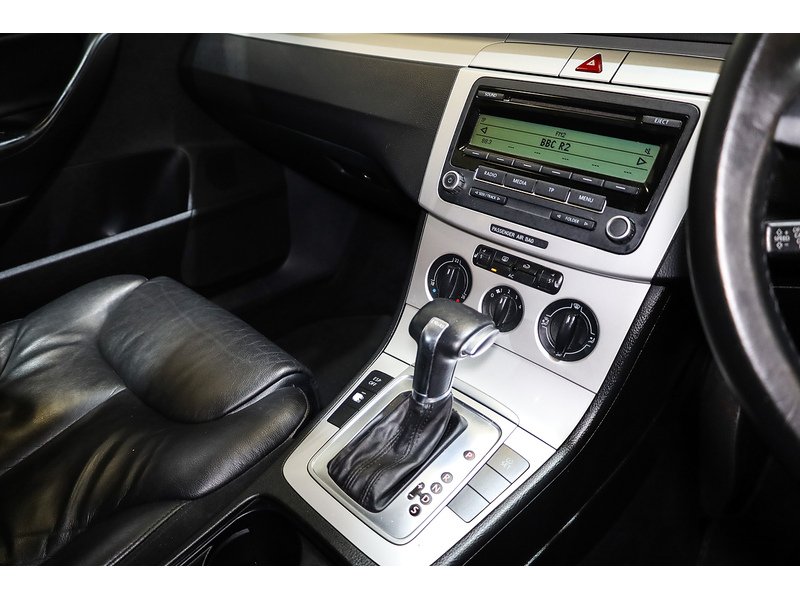Used Volkswagen Passat 2009 for sale - 76274444: Photo 5