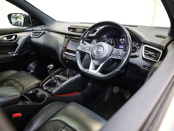 Used Nissan Qashqai 2017 for sale - 75004643: Photo