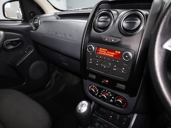 Used Dacia Duster 2018 for sale - 78709071: Photo