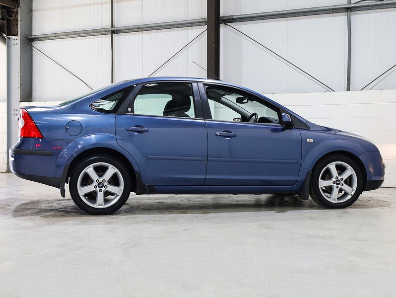 Used Ford Focus 2005 for sale - 76430470: Photo 10