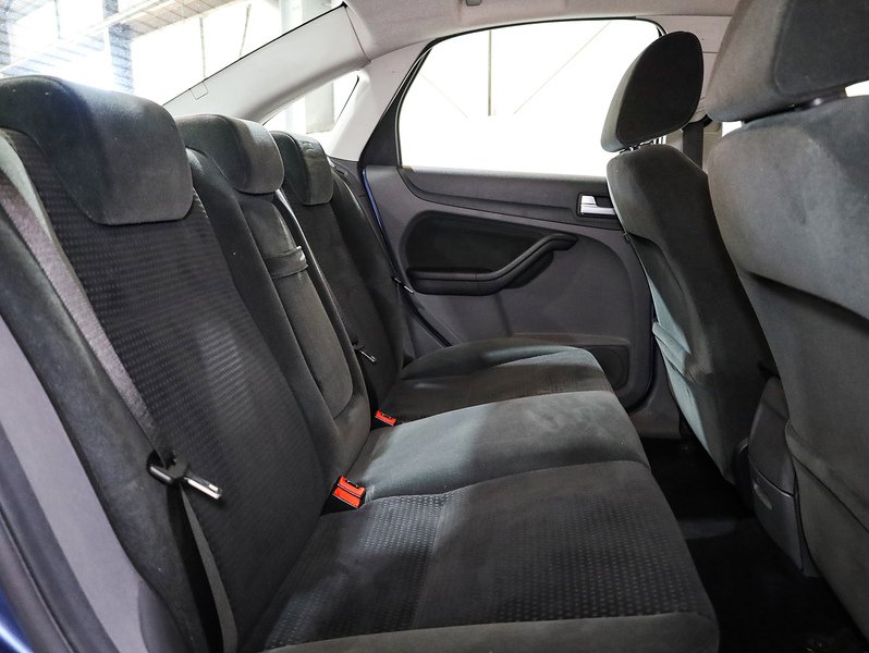 Used Ford Focus 2005 for sale - 76430470: Photo 22