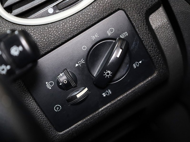 Used Ford Focus 2005 for sale - 76430470: Photo 25