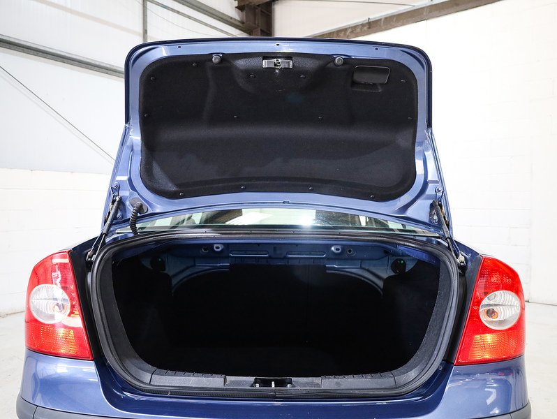 Used Ford Focus 2005 for sale - 76430470: Photo 30