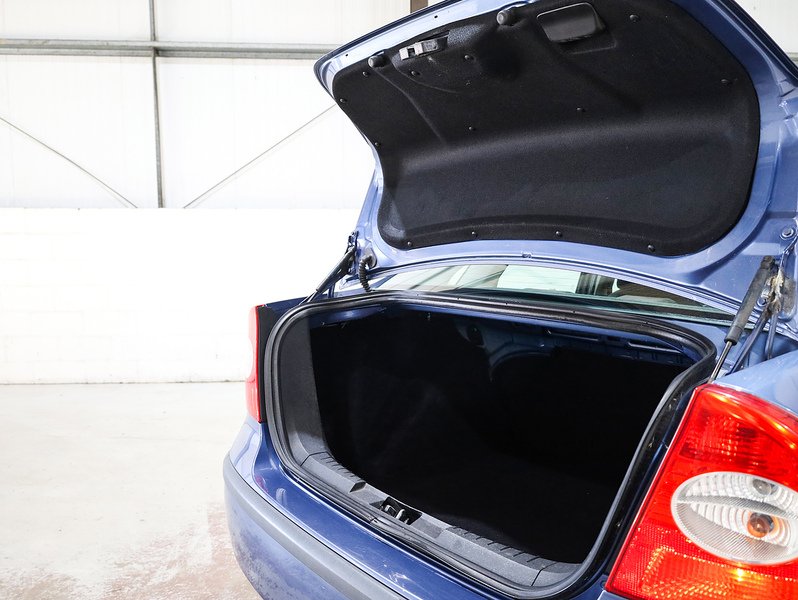 Used Ford Focus 2005 for sale - 76430470: Photo 31