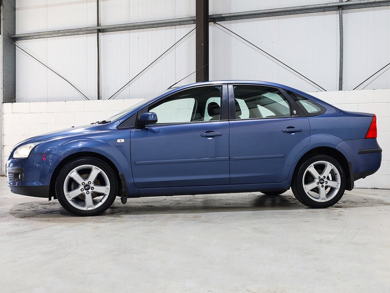 Used Ford Focus 2005 for sale - 76430470: Photo 7