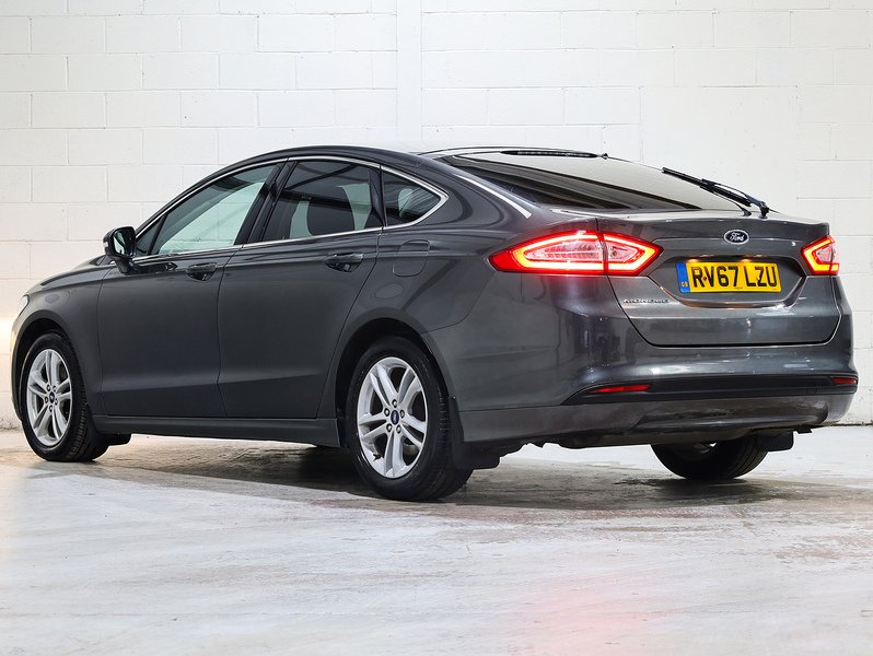 Used Ford Mondeo 2017 for sale - 76784483: Photo 2