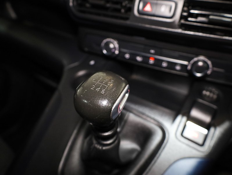 Used Peugeot Rifter 2019 for sale - 77508141: Photo 29