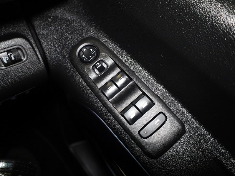 Used Peugeot Rifter 2019 for sale - 77508141: Photo 30