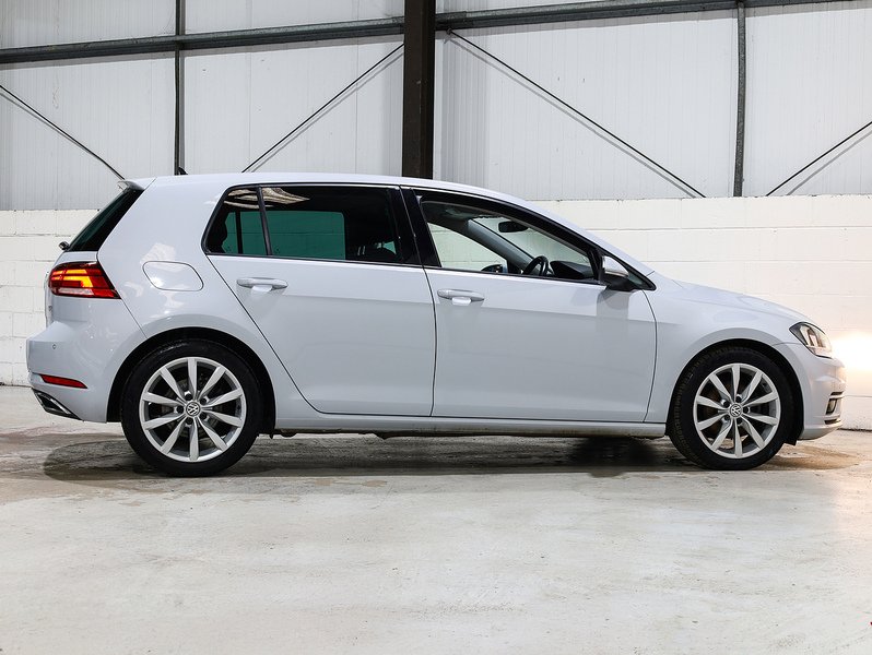 Used Volkswagen Golf 2017 for sale - 77422913: Photo 10