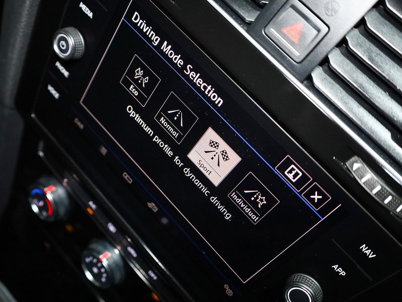 Used Volkswagen Golf 2017 for sale - 77422913: Photo 30