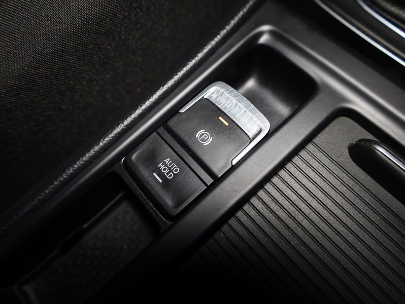 Used Volkswagen Golf 2017 for sale - 77422913: Photo 32