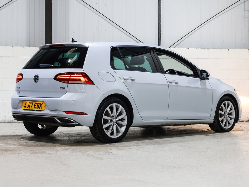 Used Volkswagen Golf 2017 for sale - 77422913: Photo 9