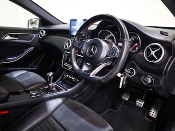Used Mercedes-Benz A-Class 2016 for sale - 75699593: Photo