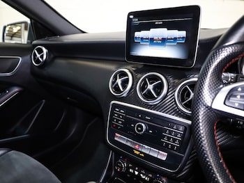 Used Mercedes-Benz A-Class 2016 for sale - 75699593: Photo