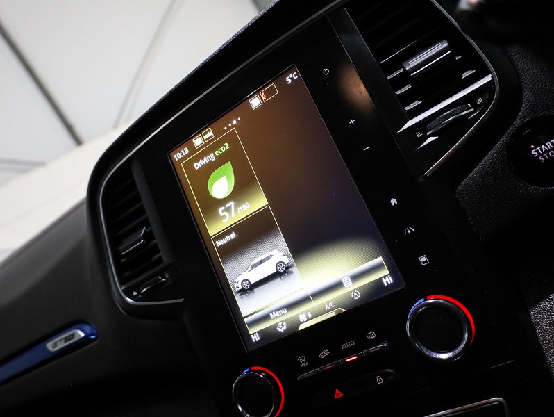 Used Renault Megane 2019 for sale - 76665859: Photo 19