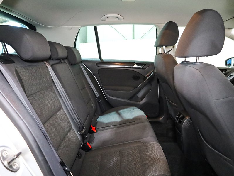 Used Volkswagen Golf 2011 for sale - 77423025: Photo 25