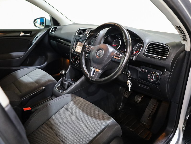 Used Volkswagen Golf 2011 for sale - 77423025: Photo 3