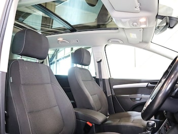 Used Volkswagen Sharan 2018 for sale - 75699589: Photo