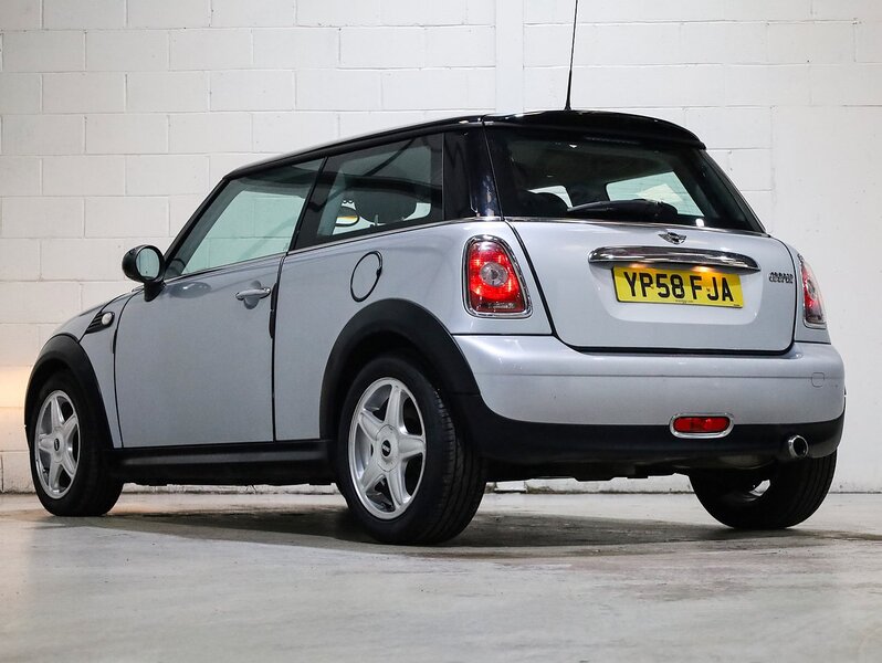 Used MINI Hatch 2008 for sale - 76444276: Photo 3