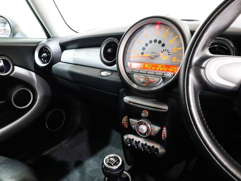 Used MINI Hatch 2008 for sale - 76444276: Photo 5