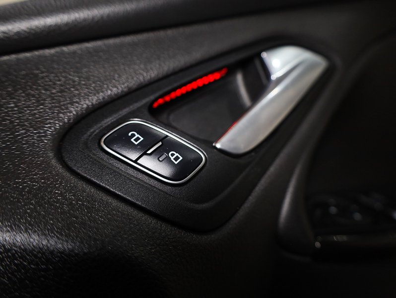 Used Ford Focus 2015 for sale - 76553605: Photo 38