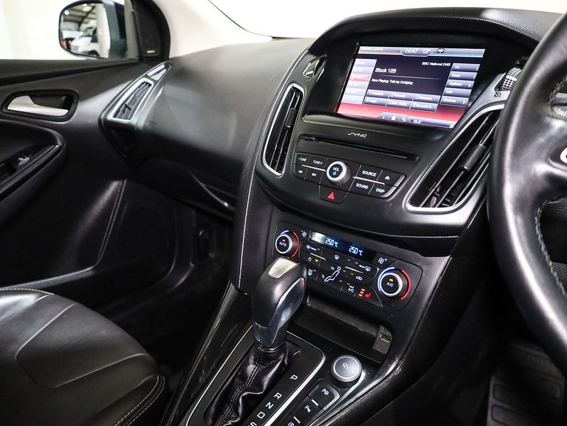 Used Ford Focus 2015 for sale - 76553605: Photo 5