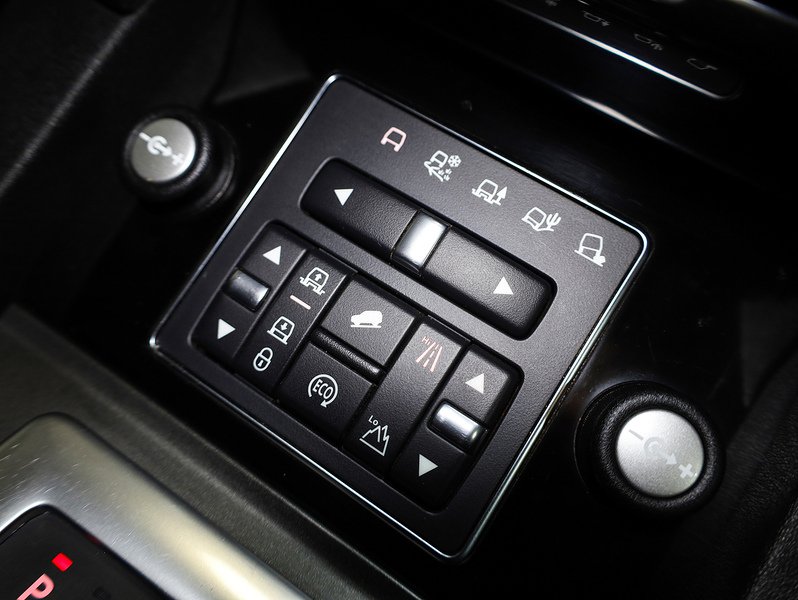 Used Land Rover Discovery 4 2015 for sale - 75785194: Photo 36