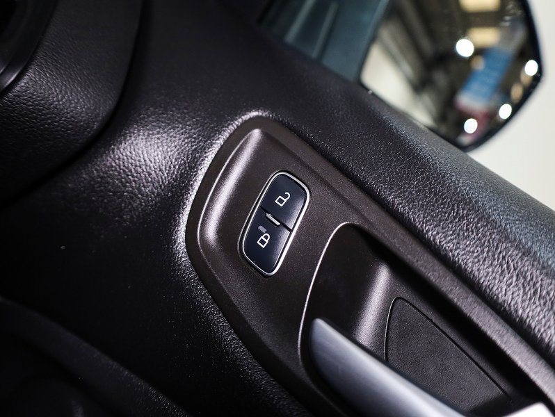 Used Ford Kuga 2017 for sale - 77465243: Photo 36