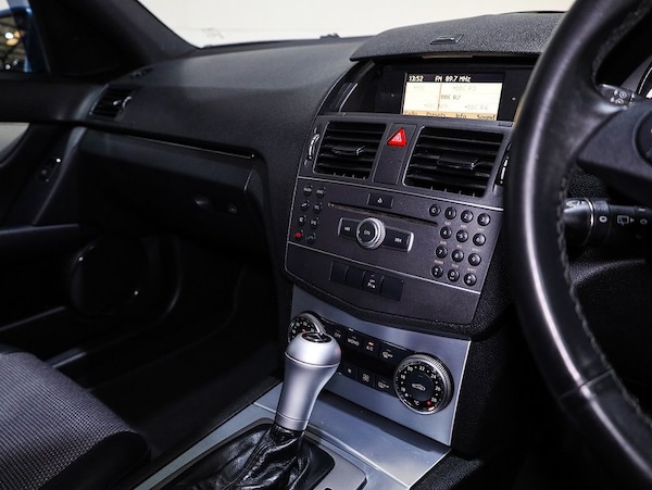 Used Mercedes-Benz C Class 2011 for sale - 76320179: Photo 11