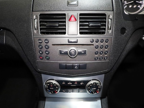 Used Mercedes-Benz C Class 2011 for sale - 76320179: Photo 21