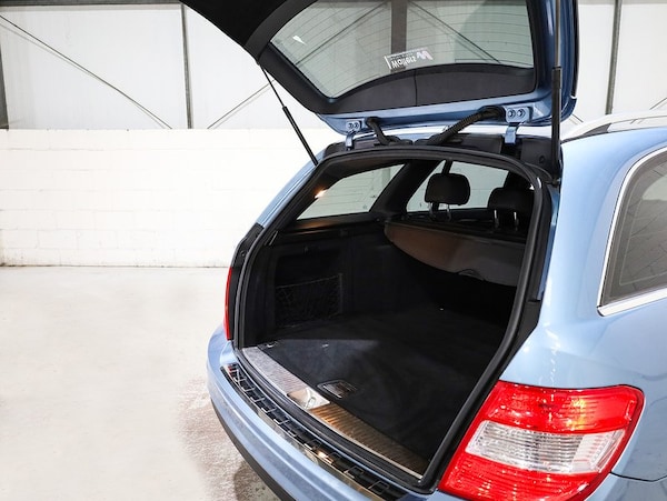 Used Mercedes-Benz C Class 2011 for sale - 76320179: Photo 27