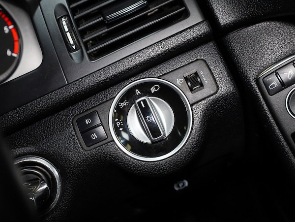 Used Mercedes-Benz C Class 2011 for sale - 76320179: Photo 35