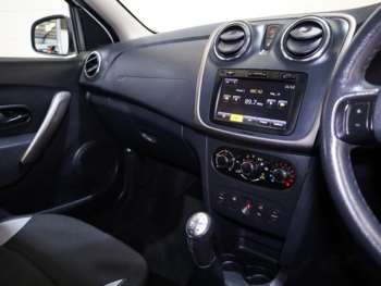 Used Dacia Sandero Stepway 2013 for sale - 75336462: Photo