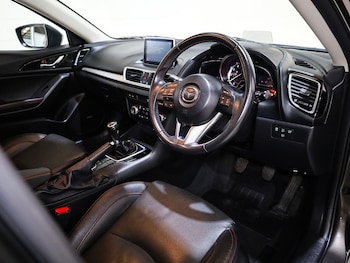 Used Mazda Mazda3 2015 for sale - 76426372: Photo