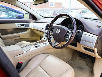 Used Jaguar XF 2011 for sale - 78826702: Photo